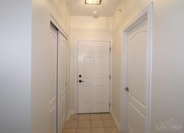 3224 Grand Falls Boulevard, Deerfield Twp., OH 45039