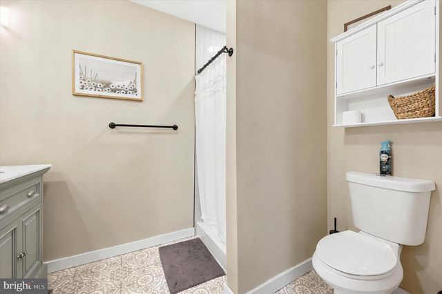 109 BURNT MILL RD, Cherry Hill, NJ 08003
