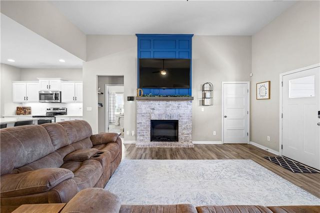 161 Springwood Drive, Carrollton, GA 30117