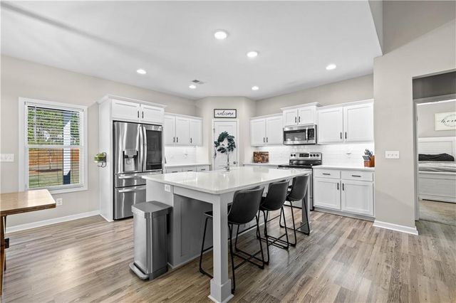 161 Springwood Drive, Carrollton, GA 30117