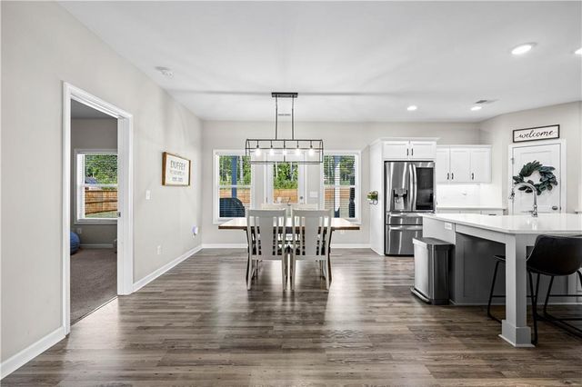 161 Springwood Drive, Carrollton, GA 30117