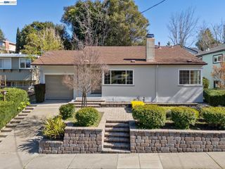 18810 Madison Ave, Castro Valley, CA 94546
