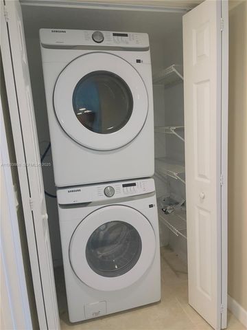 201 Golden Isles Dr 510, Hallandale Beach, FL 33009