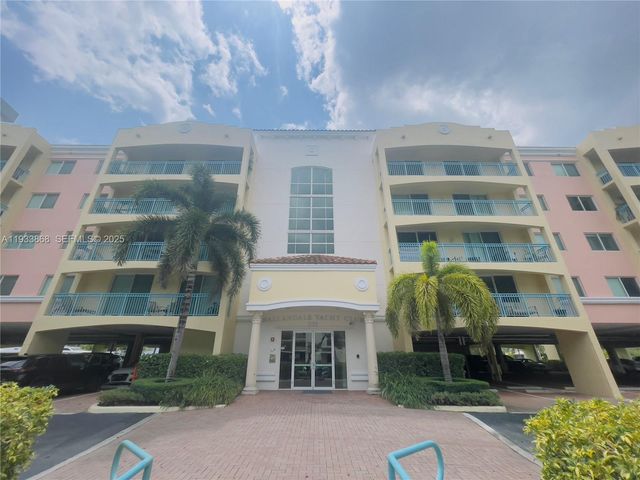 201 Golden Isles Dr 510, Hallandale Beach, FL 33009
