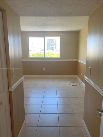 201 Golden Isles Dr 510, Hallandale Beach, FL 33009