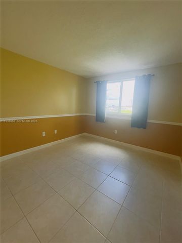 201 Golden Isles Dr 510, Hallandale Beach, FL 33009