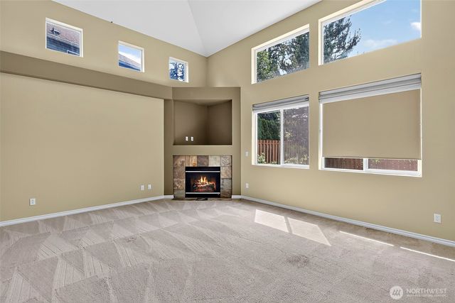 6733 Montevista Drive SE, Auburn, WA 98092