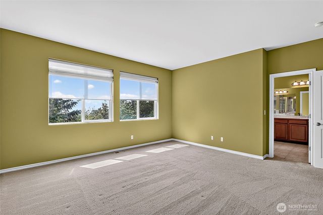 6733 Montevista Drive SE, Auburn, WA 98092
