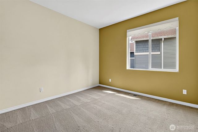 6733 Montevista Drive SE, Auburn, WA 98092