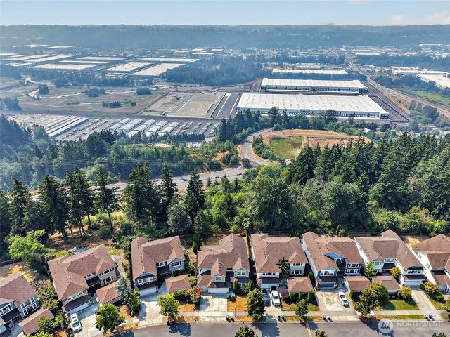 6733 Montevista Drive SE, Auburn, WA 98092