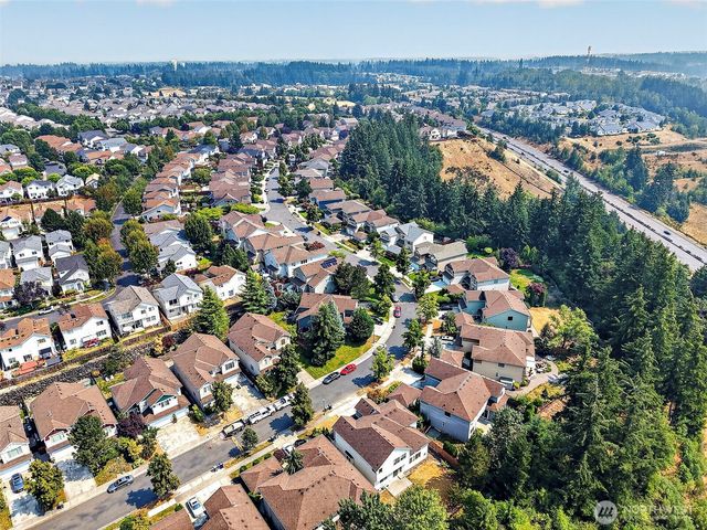 6733 Montevista Drive SE, Auburn, WA 98092