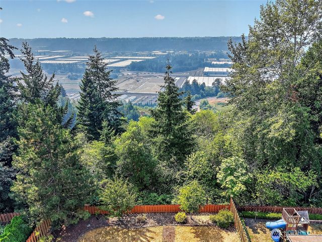 6733 Montevista Drive SE, Auburn, WA 98092