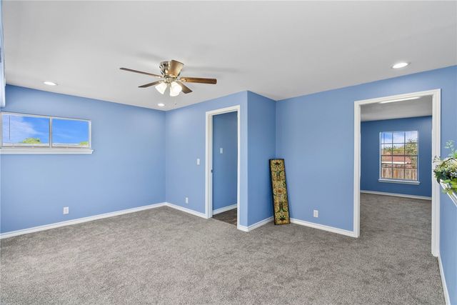 9918 Leopard St, Corpus Christi, TX 78410