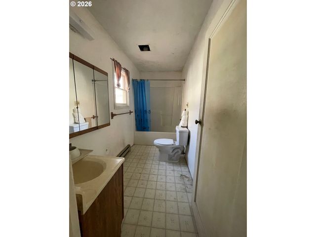 4041 BELL Ave, Eugene, OR 97402