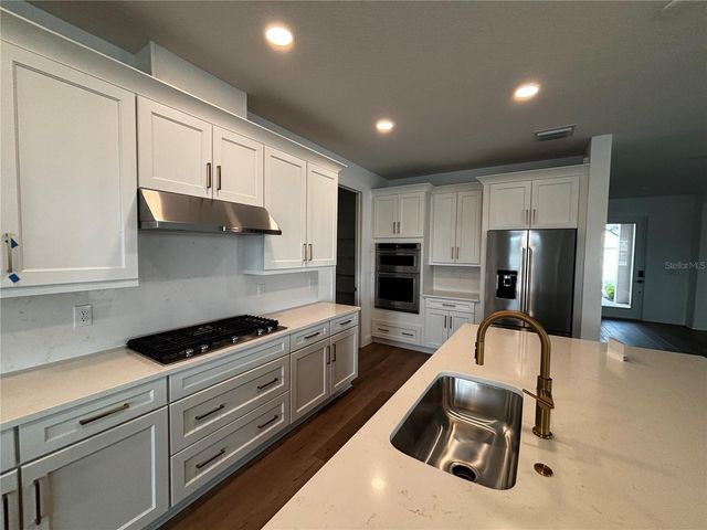 5856 FREESTONE CIRCLE, Apollo Beach, FL 33572