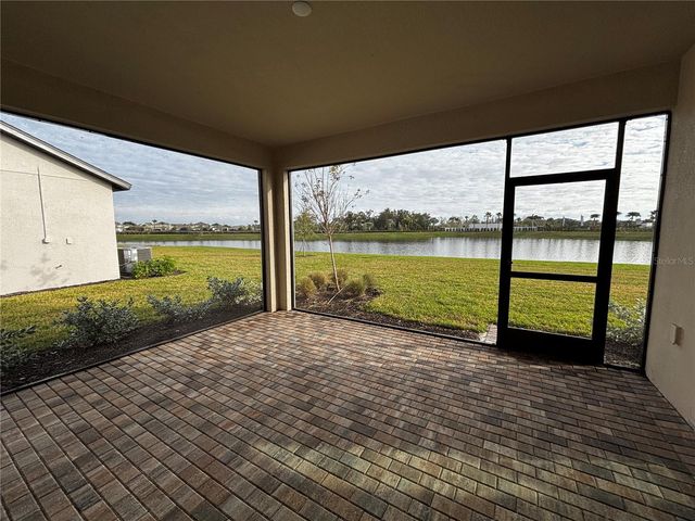 5856 FREESTONE CIRCLE, Apollo Beach, FL 33572