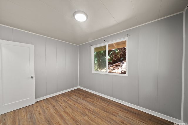 3904 Maunahilu Place, Honolulu, HI 96816