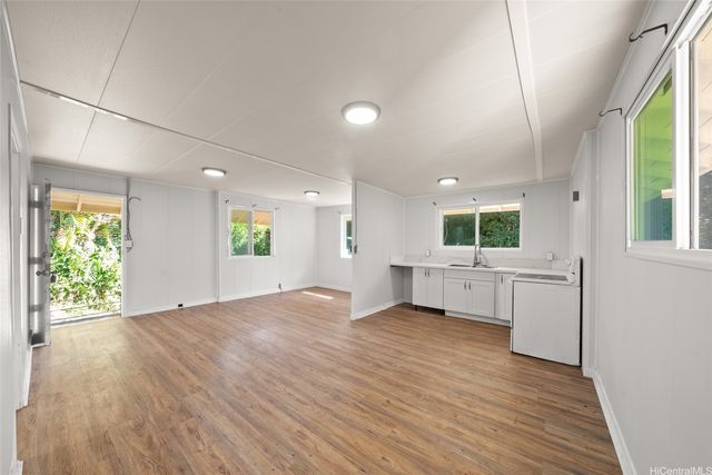 3904 Maunahilu Place, Honolulu, HI 96816