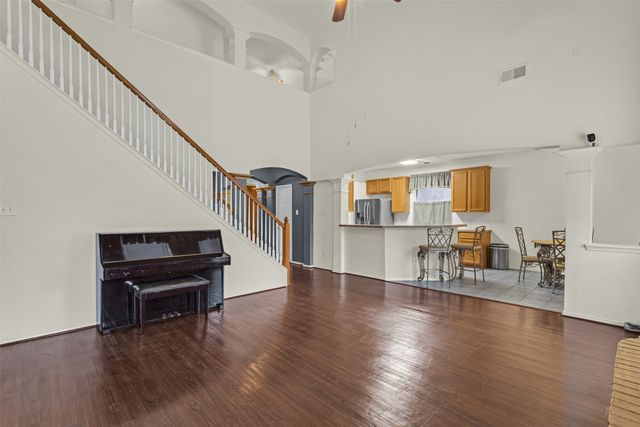 214 Forestview Road, Hickory Creek, TX 75065