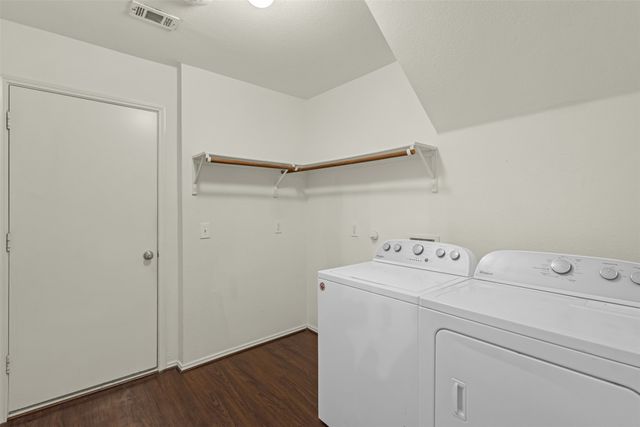 214 Forestview Road, Hickory Creek, TX 75065