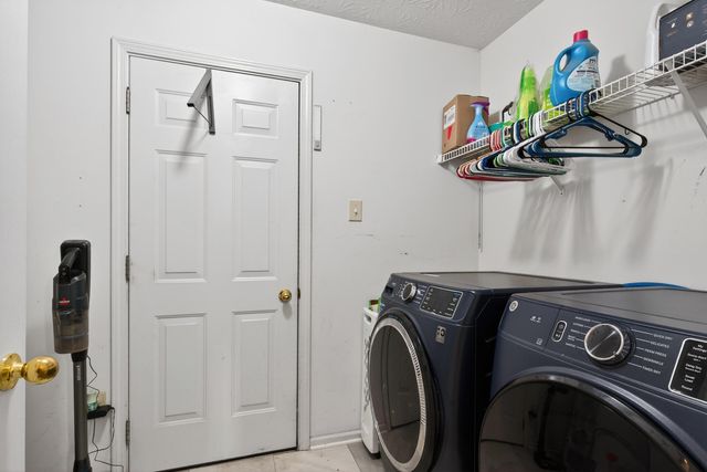 140 Old Post Road, Paris, KY 40361