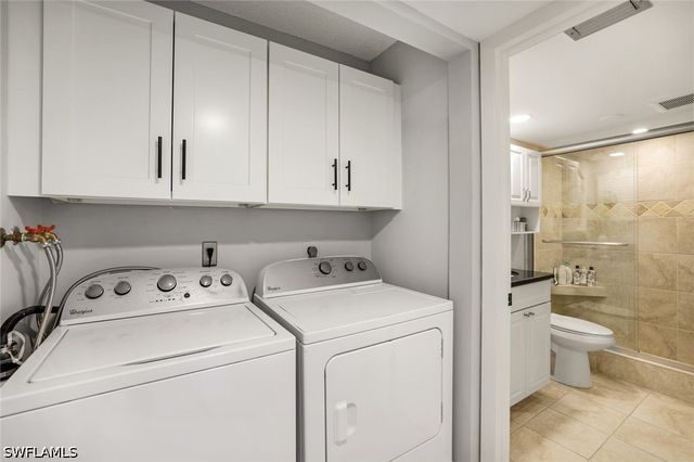 112 Penny LN 6, Naples, FL 34112