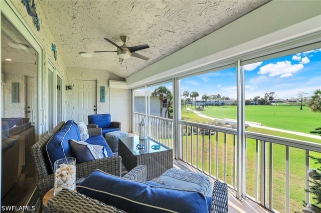 112 Penny LN 6, Naples, FL 34112