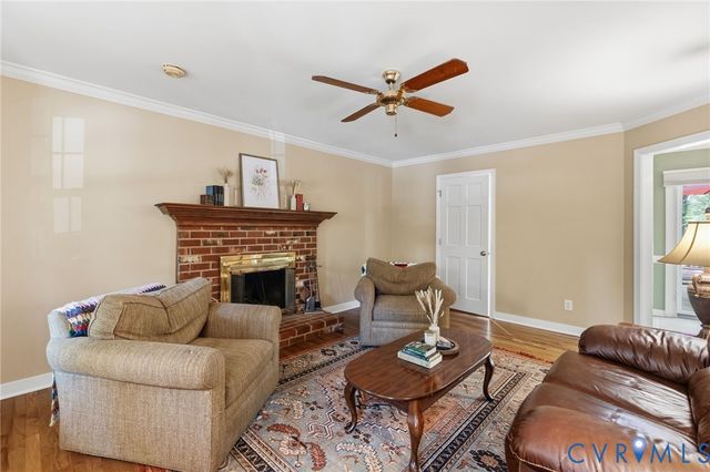 301 Old Carrollton Rd, North Chesterfield, VA 23236