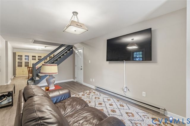 301 Old Carrollton Rd, North Chesterfield, VA 23236