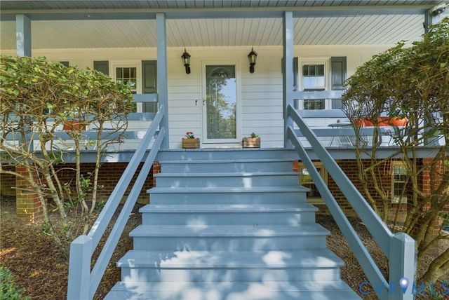 301 Old Carrollton Rd, North Chesterfield, VA 23236