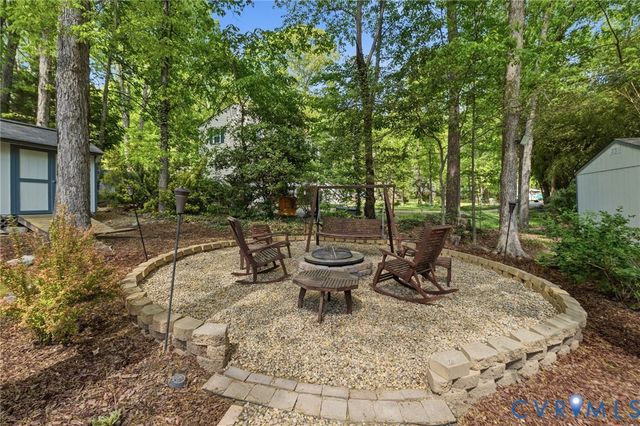 301 Old Carrollton Rd, North Chesterfield, VA 23236