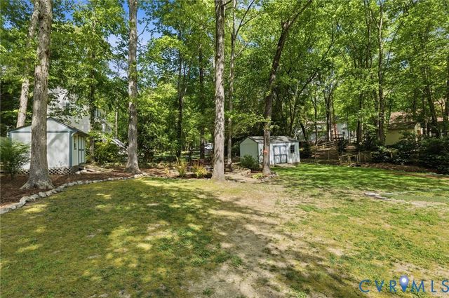301 Old Carrollton Rd, North Chesterfield, VA 23236