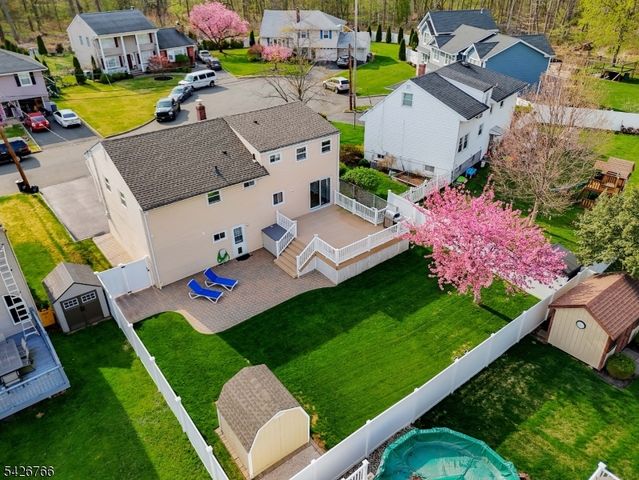 47 Epping Dr, Kenilworth Boro, NJ 07033