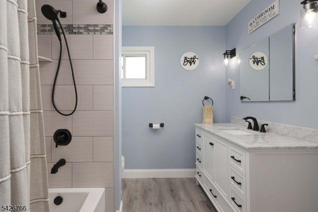 47 Epping Dr, Kenilworth Boro, NJ 07033