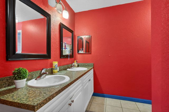 231 N H Street, Lake Worth Beach, FL 33460