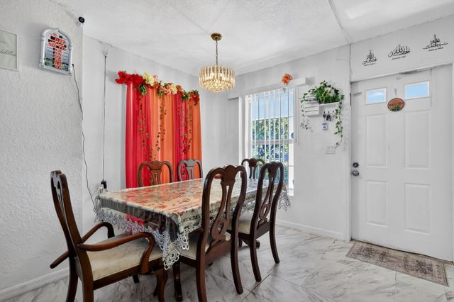 231 N H Street, Lake Worth Beach, FL 33460