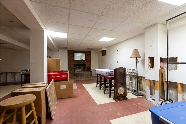 6000 N Wyandotte Street, Kansas City, MO 64118