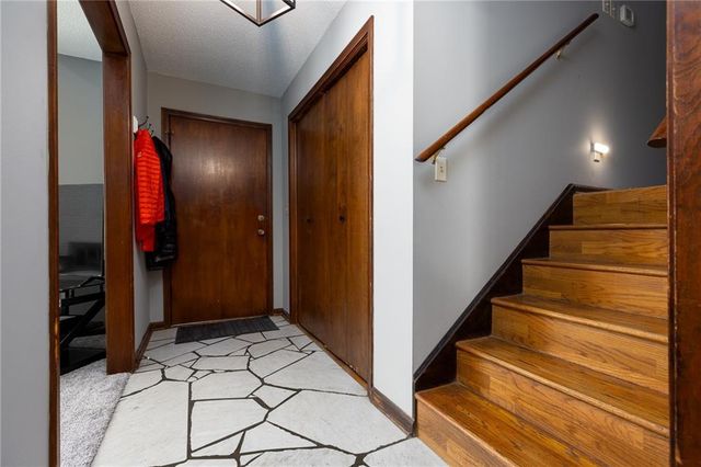 6000 N Wyandotte Street, Kansas City, MO 64118