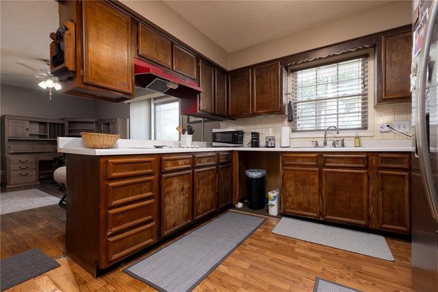 6000 N Wyandotte Street, Kansas City, MO 64118