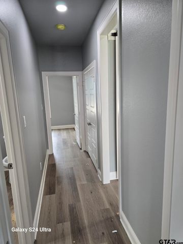 913 Alex Dr, Whitehouse, TX 75791