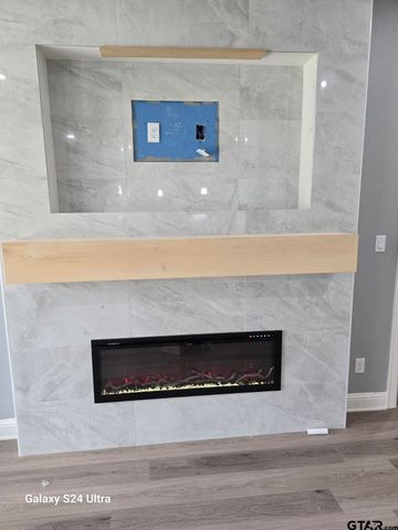 913 Alex Dr, Whitehouse, TX 75791