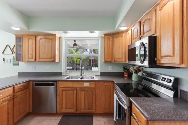 608 Malabar Avenue, Fort Pierce, FL 34949