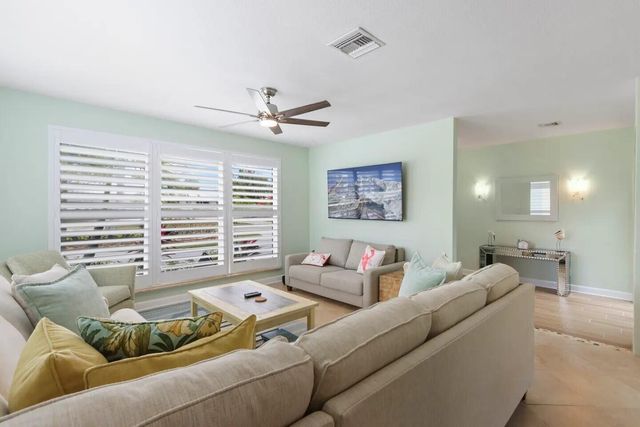 608 Malabar Avenue, Fort Pierce, FL 34949