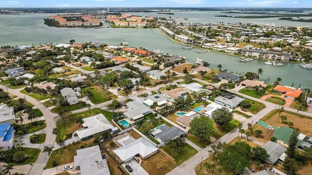 608 Malabar Avenue, Fort Pierce, FL 34949