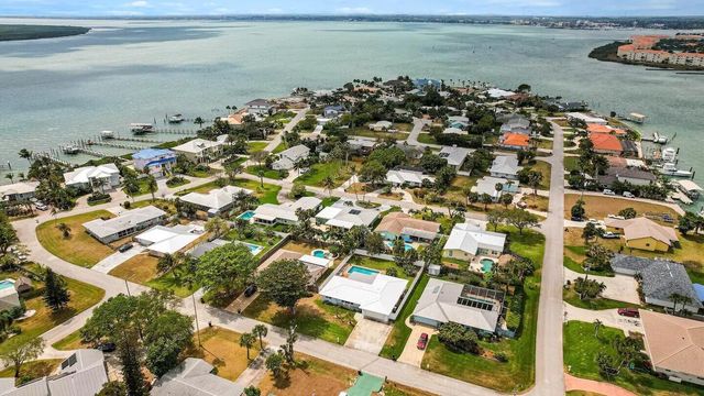 608 Malabar Avenue, Fort Pierce, FL 34949