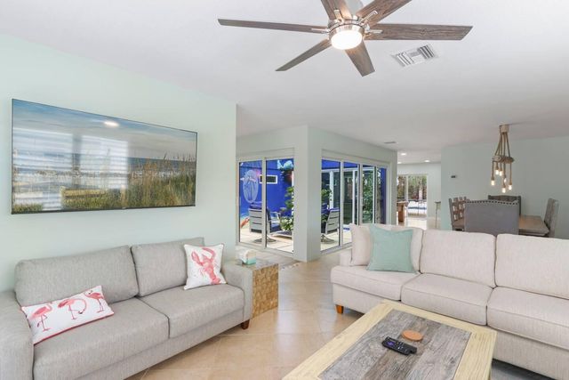 608 Malabar Avenue, Fort Pierce, FL 34949