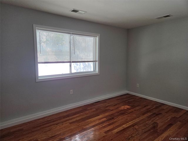12 Pavilion Road 5, Suffern, NY 10901