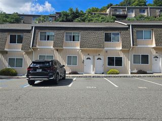 12 Pavilion Road 5, Suffern, NY 10901