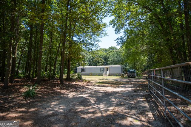 28 Monique Drive, Hartwell, GA 30643