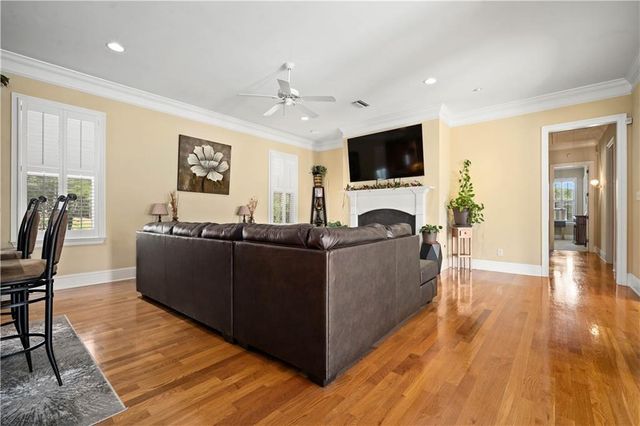 3203 Wynnfield Drive E, Mobile, AL 36695